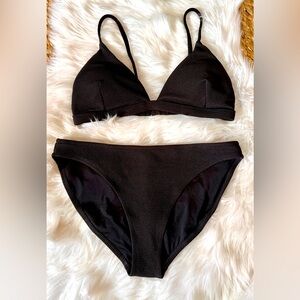 Old Navy Padded Black Halter Ribbed Bikini Set!  NEW!  Top size Large, bottoms M